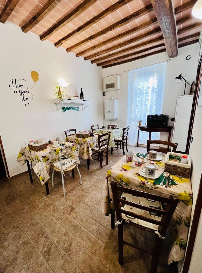 Podere La Miniera Relax & Food Siena Exterior foto